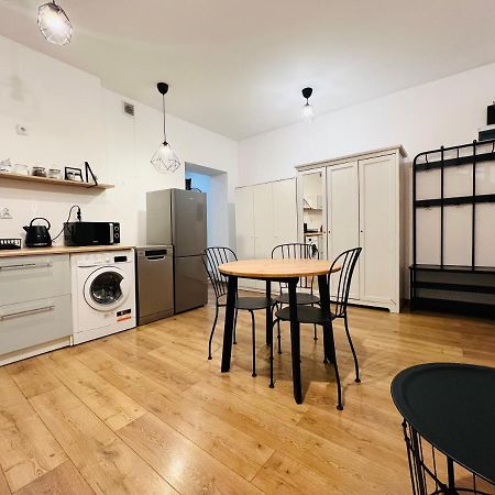 Melody Apartment Krasków Εξωτερικό φωτογραφία
